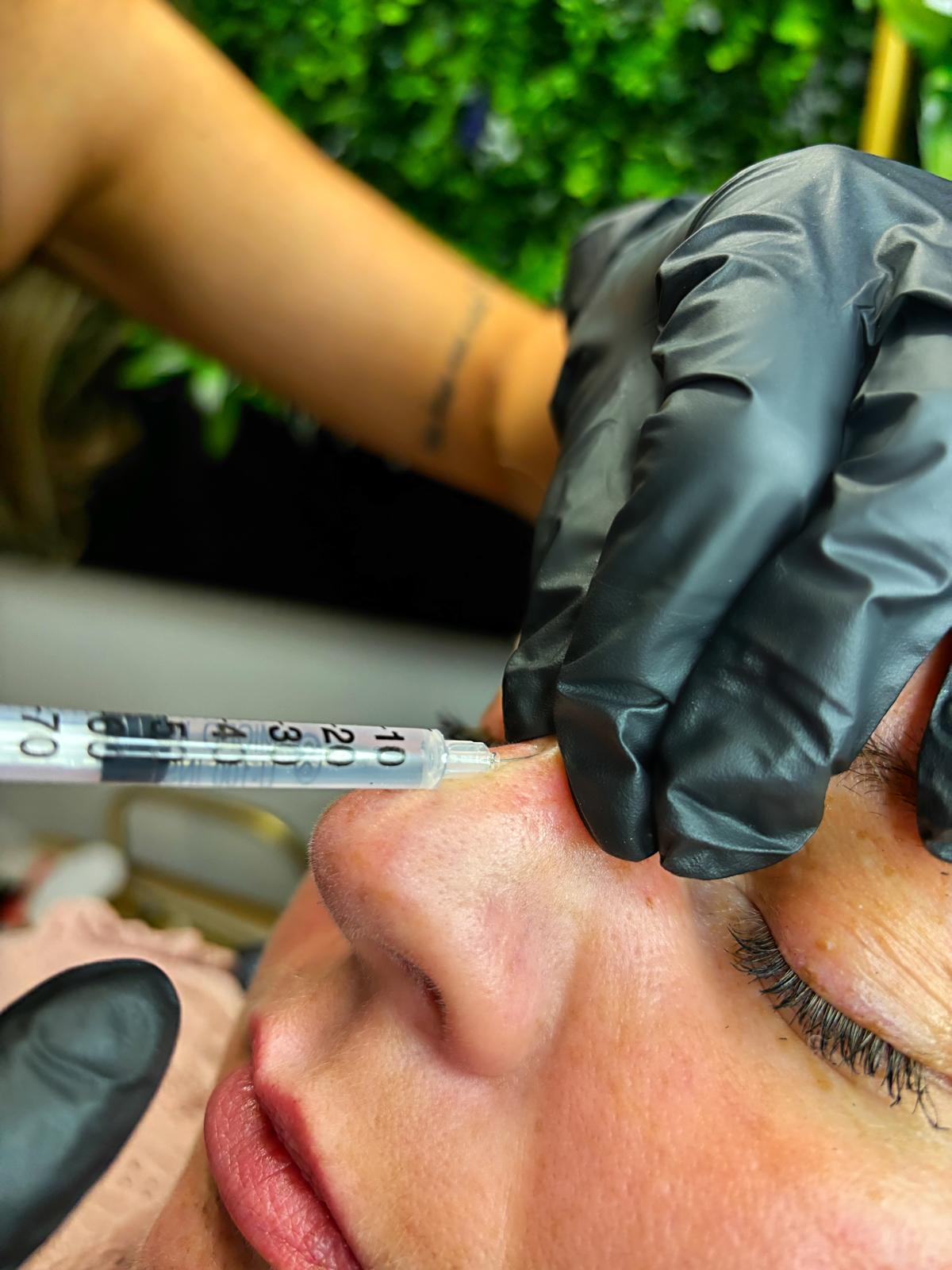  QT Injectables - Advanced Aesthetics-  Enquiries: qtinjectables1@hotmail.com  